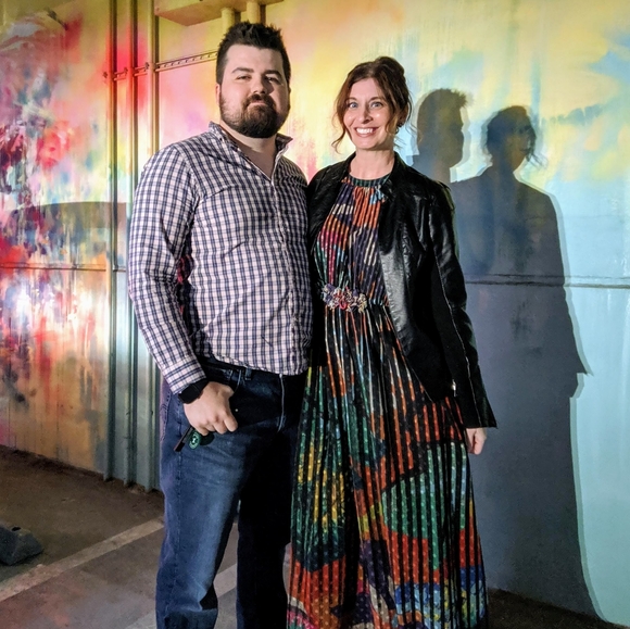 Meet your Posher, Kim - Picture 1 of 6